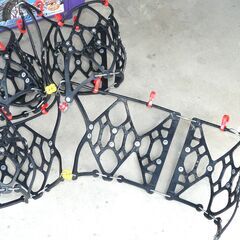 配達先決定🚚　無料配達します🚚女性の方も簡単装着💖ジャッキ不要💖軽自動車用💖非金属チェーン💖雪道や凍結路面に💖ECO MESH FAK02💖の画像