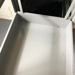 キャビネット　3段　鍵2本の画像