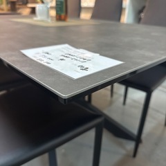 ダイニングテーブルセットの画像