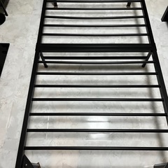 シングル　ベッドフレーム　マットレスの画像