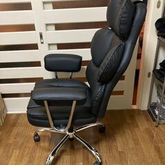 ◆オフィスチェア◆ゲーミングチェア◆ほぼ新品ですの画像