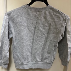 ファントミラージュ トレーナー 130cm キッズ 女の子 グレーの画像
