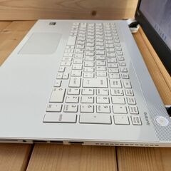 ■TOSHIBA/Windows11/i3-5015U 2.1GHz/RAM8GB/中古SSD256GBの画像