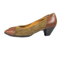 Yoshinoya ヨシノヤ パンプス スウェード ベージュ レディース 24【古着】【中古】の画像