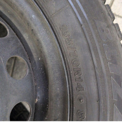 ブリザック　スタッドレスタイヤの画像