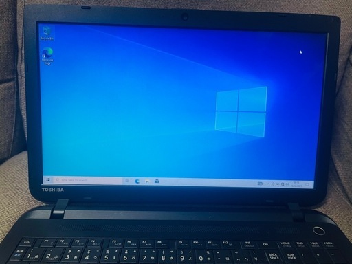 TOSHIBA/ノート/HDD 500GB/第4世代Core i3/メモリ4GB/WEBカメラ有 (秋