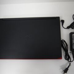 富士通 Windows11 15.6型ノートPC SSD + WEBカメラ【メンテナンス済み】（0805414）の画像