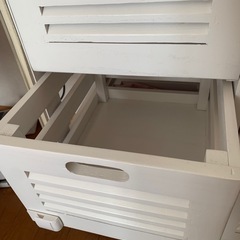 カウンター下 野菜収納棚の画像