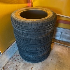 12/31までスタッドレス4本セットブリザック185/65/R15  88Qの画像