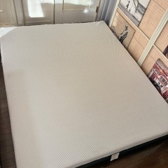 【美品　配送費込価格‼️エマスリープダブルマットレス】の画像