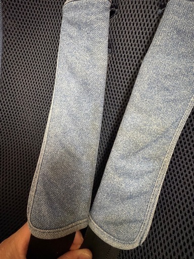 エールべべ　ジュニアシート（デニム色)