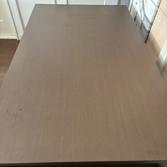 IKEA大きめテーブルの画像