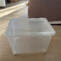 前面が開くフタ付きの収納ボックス・ケースの画像