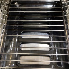 取りに来れる方限定！RinnaiのLPガステーブルです！の画像