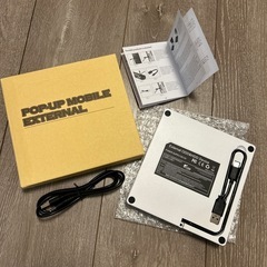 外付けDVDドライブ　CDドライブ　パソコン　白　新品の画像