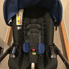 doona ベビーカーの画像