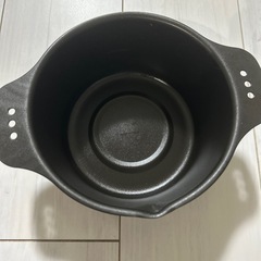 揚げ物用の鍋とスライサーの画像