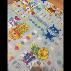 冬休み限定　【新品未使用】アンパンマンお昼寝敷パッドの画像