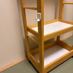 ラック　ランドセル　洋服などの画像