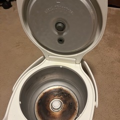 炊飯器【TAIGER17年度製】の画像