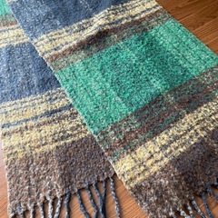 チェック柄マフラーの画像