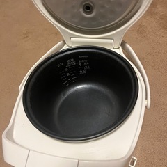 炊飯器【TAIGER17年度製】の画像