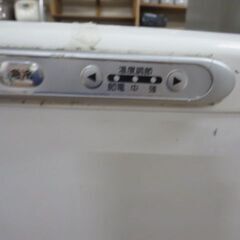 三菱 冷凍庫！サイズ	幅：48cm、奥行：59cm、高さ：113cmの画像