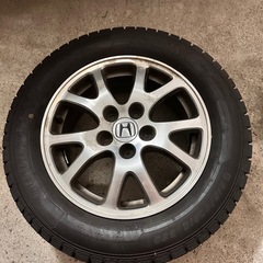 2024年新品購入したスタッドレスタイヤ4本ホイールセット 215/60R16 95Qの画像