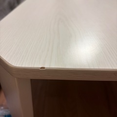ニトリ机　白の画像