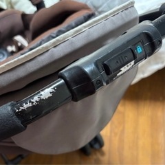 Combi コンビ ベビーカー メチャカルオート4キャスSimplightの画像