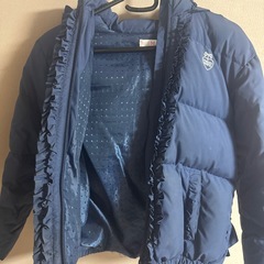 mezzo piano メゾピアノ フリルショートダウン入りブルゾン ネイビーの画像