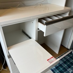 ニトリ　食器棚の画像