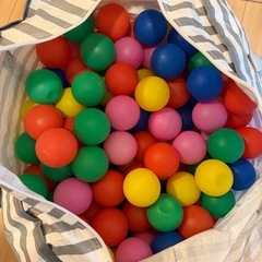 ボールプールの画像
