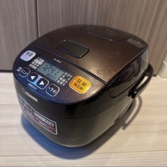 象印　炊飯器の画像