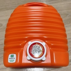 「タンゲ化学工業 立つ湯たんぽ 2.6L（袋付き）の画像