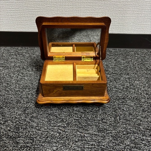 SANKYO musicale オルゴール付き ジュエリーボックス ノスタルジック
