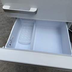 75⭐️2022年製美品★アクア　冷蔵庫　ホワイト　大型　4ドア　355L の画像