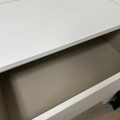IKEAタンスの画像