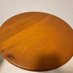木製 丸型 サイドテーブル／花台（直径40cm・高さ60cm）の画像