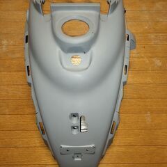 ヤマハ　ビーノ　リアタンクカバー　初期型　2スト　5AUの画像