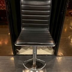 ハイチェア　黒　４脚の画像