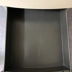 キャビネット　引き出し　机　鍵付きの画像