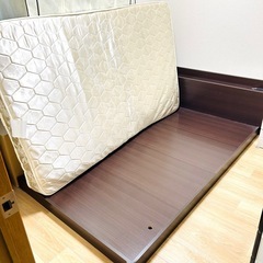 マットレス付き セミダブル フラットローベッド の画像