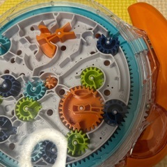 3D迷路パズル オレンジ×青 子供向け 知育玩具 ハンドル付き　脳力開発の画像