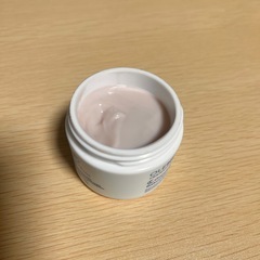 乳液　OLEHENRIKSENの画像