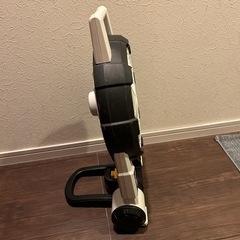 ジャンク品　マキタmakita充電式ファン　CF201D
扇風機の画像