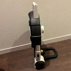ジャンク品　マキタmakita充電式ファン　CF201D
扇風機の画像