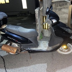 サンモーター　matrix125  中華バイクの画像