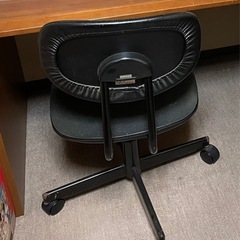 回転椅子の画像