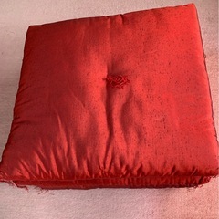 【お譲り先決まりました】新品未使用　座布団　5枚セットの画像